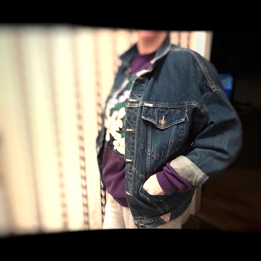 Vintage Tapered Fit 80’s Guess Jean Jacket